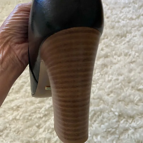 ❌SOLD❌ GUCCI Hills Logo Boot original $1350 size 36.5 - Picture 6 of 14